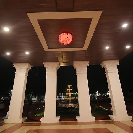 Saubhagya Inn International Лакхнау Екстер'єр фото